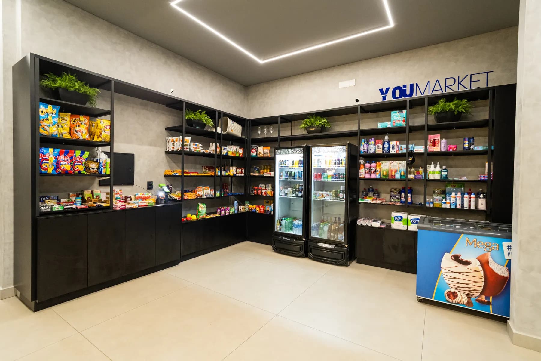 YOU Market dentro do empreendimento